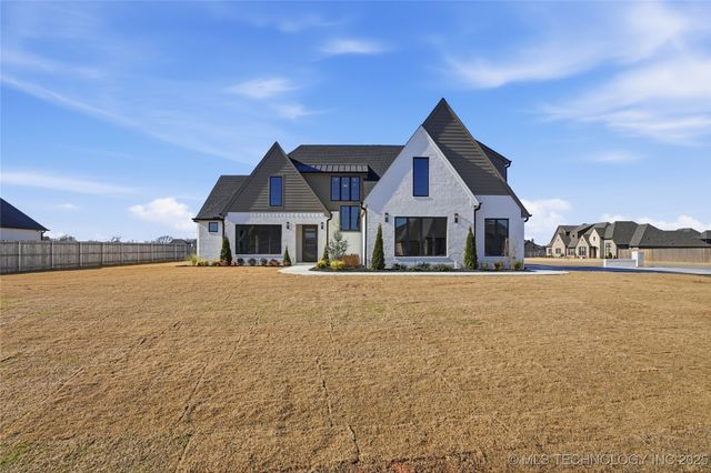 17910 S 46th East Avenue, Bixby, OK 74008