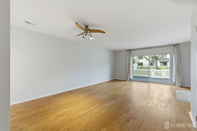 60 Hampshire Drive, Plainsboro, NJ 08536