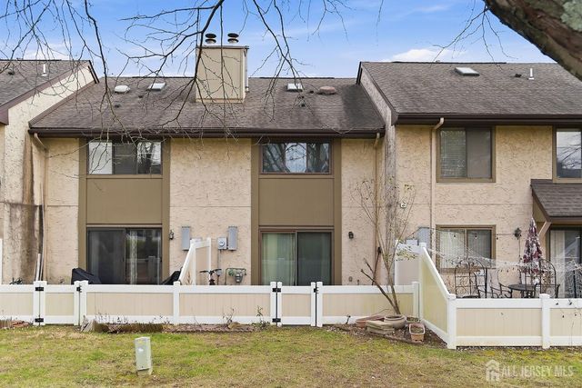 60 Hampshire Drive, Plainsboro, NJ 08536