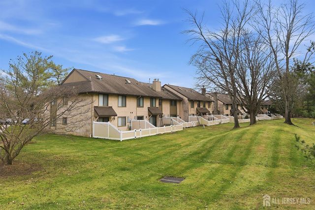 60 Hampshire Drive, Plainsboro, NJ 08536