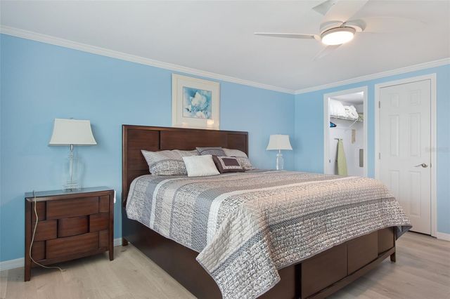 3 S BUENA VISTA AVENUE, Englewood, FL 34223