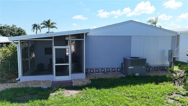 3 S BUENA VISTA AVENUE, Englewood, FL 34223
