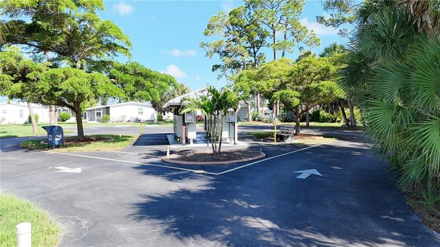 3 S BUENA VISTA AVENUE, Englewood, FL 34223