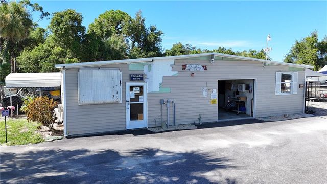 3 S BUENA VISTA AVENUE, Englewood, FL 34223