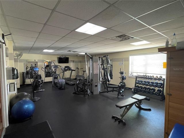 3 S BUENA VISTA AVENUE, Englewood, FL 34223