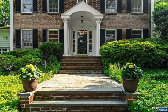 14 Kenneth Road, Montclair, NJ 07043