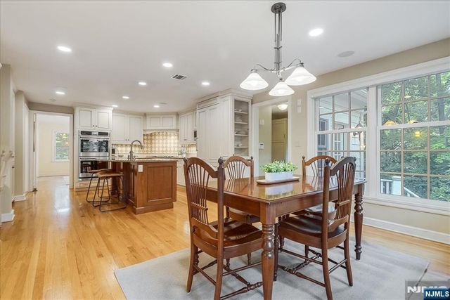 14 Kenneth Road, Montclair, NJ 07043