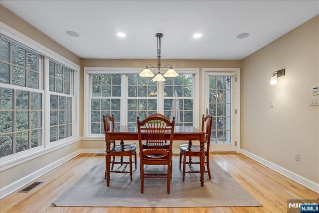 14 Kenneth Road, Montclair, NJ 07043