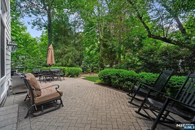 14 Kenneth Road, Montclair, NJ 07043