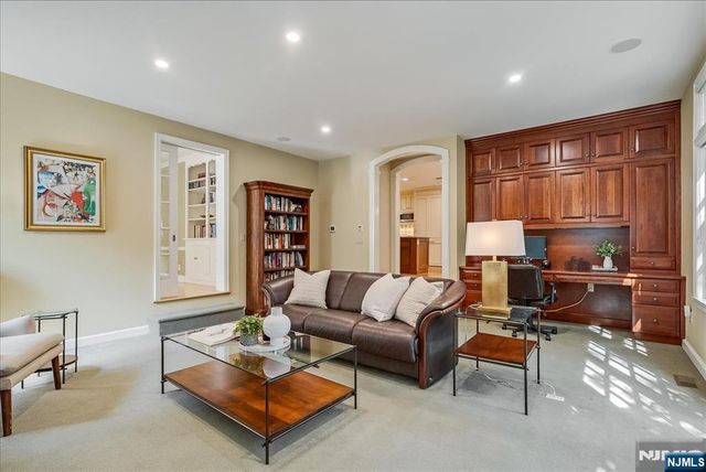 14 Kenneth Road, Montclair, NJ 07043