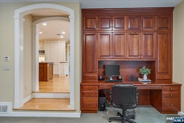 14 Kenneth Road, Montclair, NJ 07043