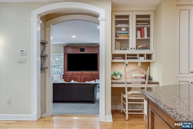 14 Kenneth Road, Montclair, NJ 07043