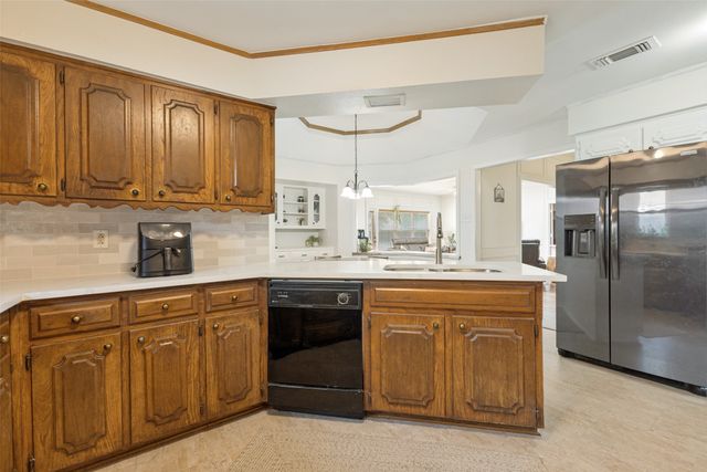 705 S Grove Road, Richardson, TX 75081