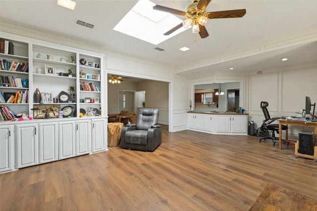 705 S Grove Road, Richardson, TX 75081