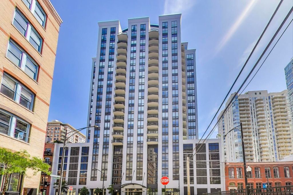 435 W Erie Street 1708, Chicago, IL 60654