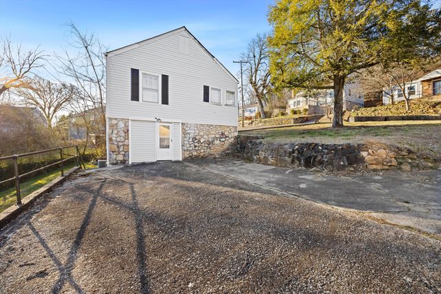 110 Lynda Drive, Chattanooga, TN 37405