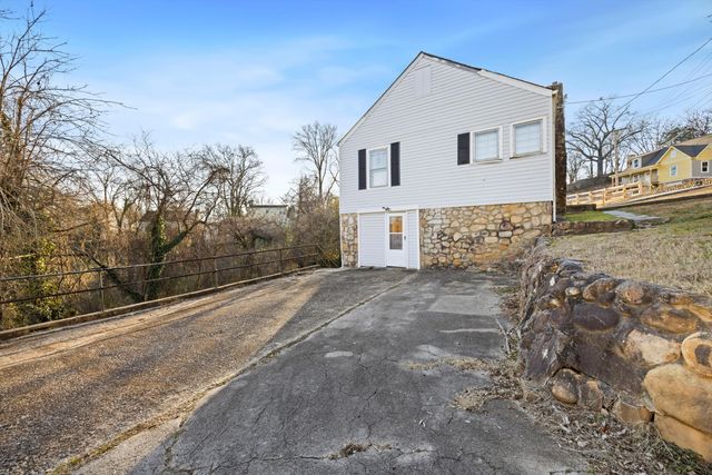 110 Lynda Drive, Chattanooga, TN 37405