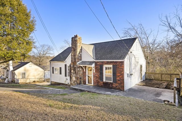 110 Lynda Drive, Chattanooga, TN 37405