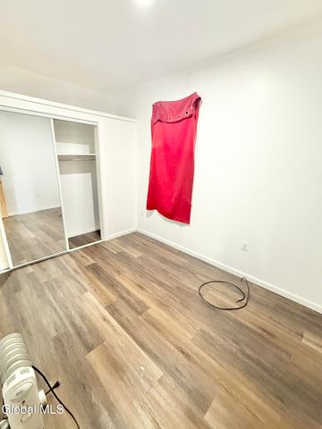 821 Strong Street, Schenectady, NY 12307