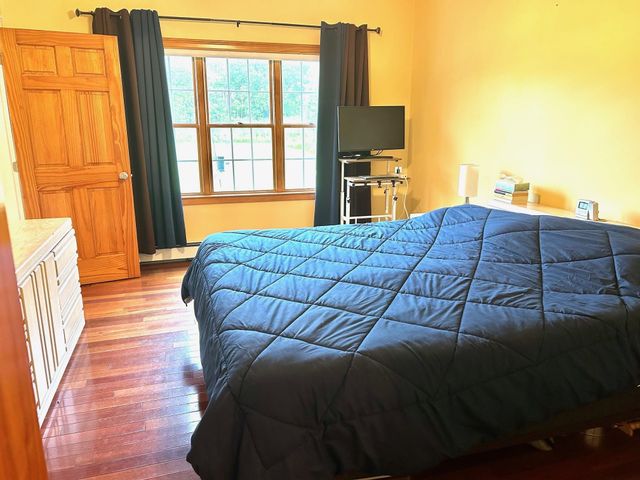 190 Decker Road, Georgia, VT 05468