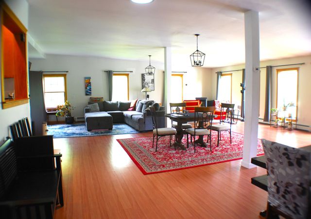 190 Decker Road, Georgia, VT 05468