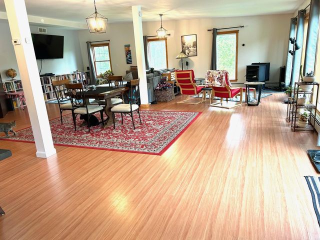 190 Decker Road, Georgia, VT 05468