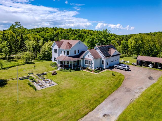 190 Decker Road, Georgia, VT 05468