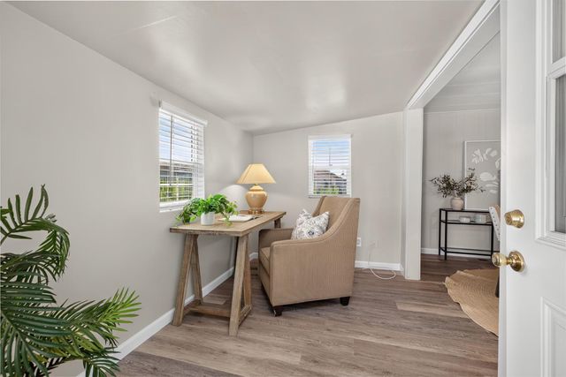 371 Bethel Ave Spc 74, Sanger, CA 93657