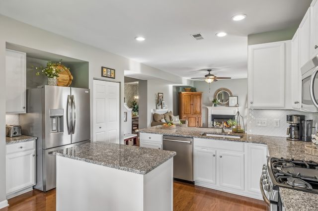 2421 Trivaca Ln, Nolensville, TN 37135