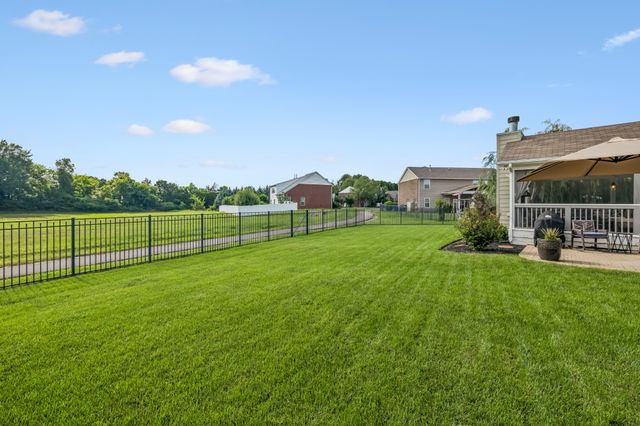 2421 Trivaca Ln, Nolensville, TN 37135