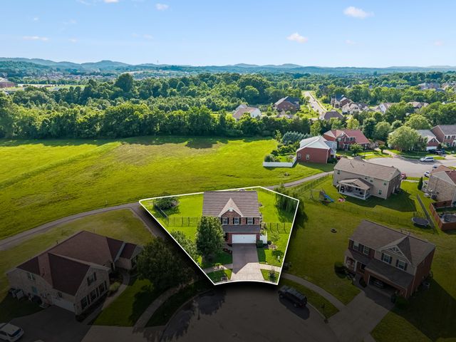 2421 Trivaca Ln, Nolensville, TN 37135