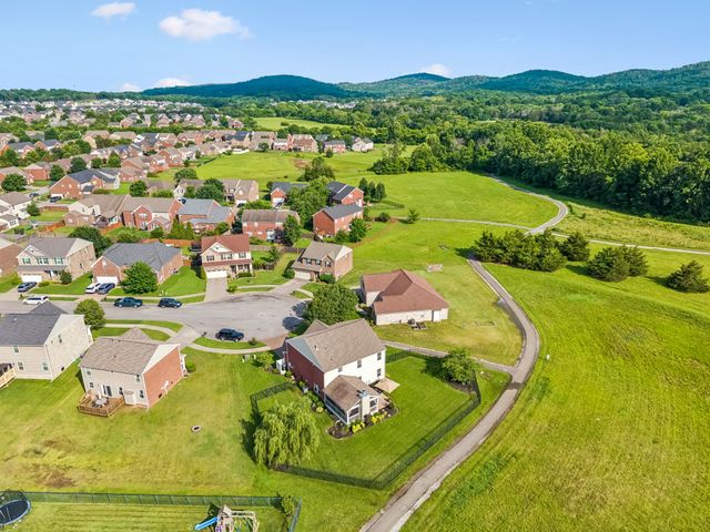 2421 Trivaca Ln, Nolensville, TN 37135