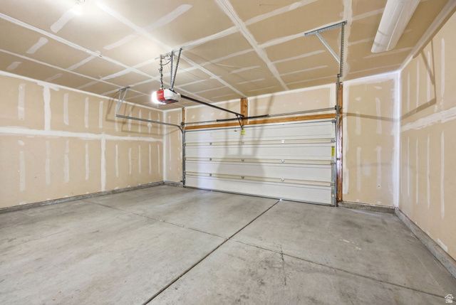 10749 S TOPVIEW RD, South Jordan, UT 84009