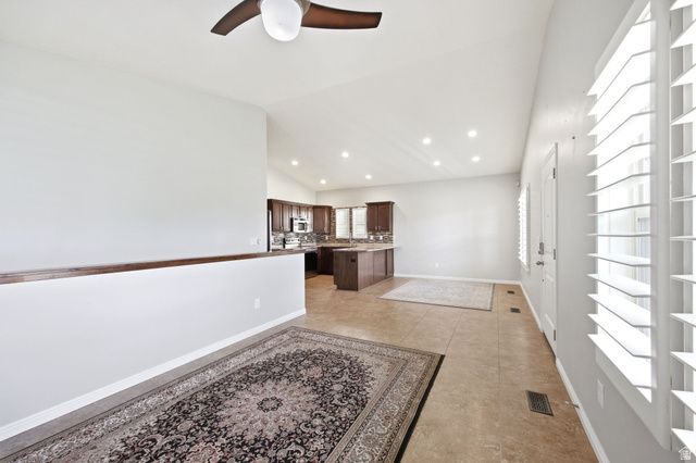 10749 S TOPVIEW RD, South Jordan, UT 84009