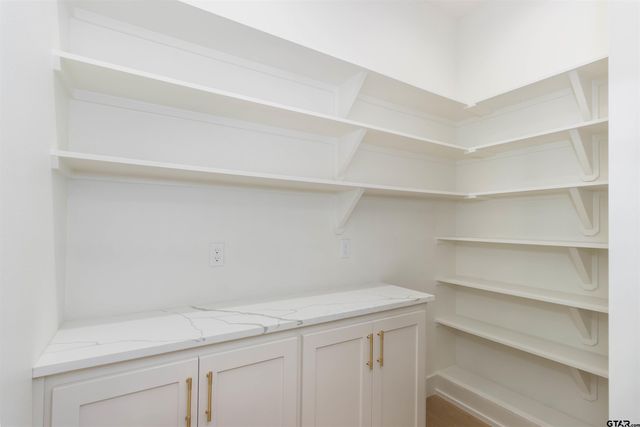 3964 Hogan Dr, Tyler, TX 75709