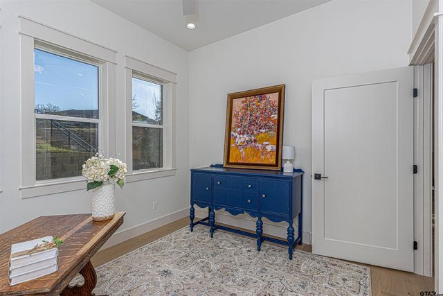 3964 Hogan Dr, Tyler, TX 75709