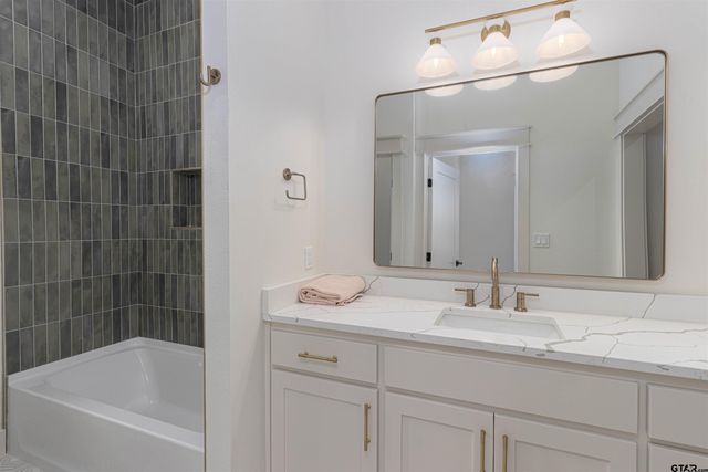 3964 Hogan Dr, Tyler, TX 75709