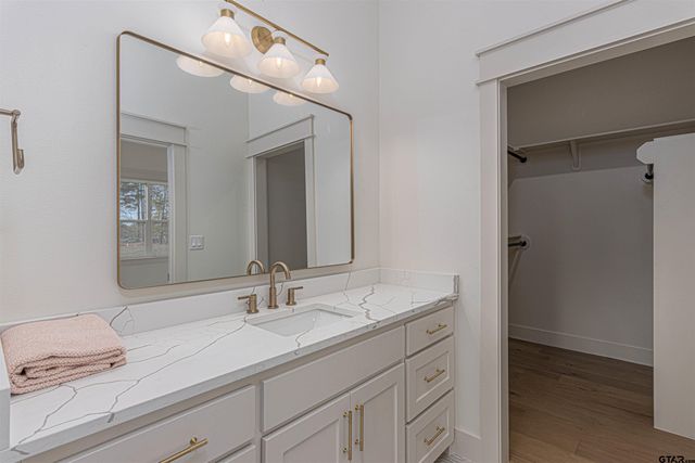 3964 Hogan Dr, Tyler, TX 75709