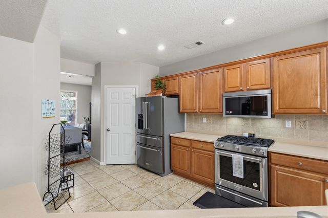 7100 Fairbanks Drive NE, Rio Rancho, NM 87144