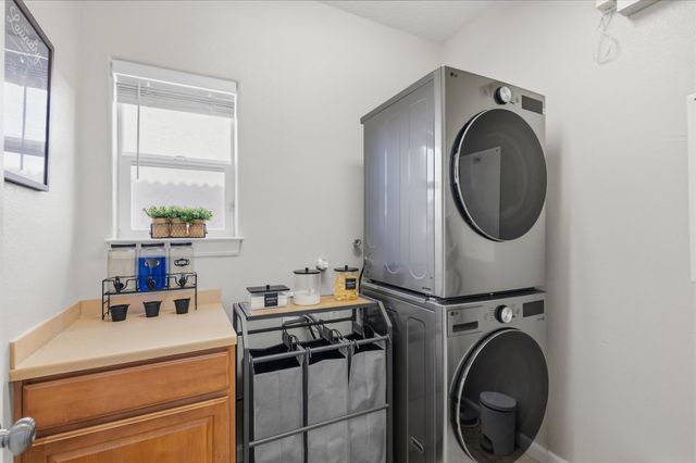 7100 Fairbanks Drive NE, Rio Rancho, NM 87144