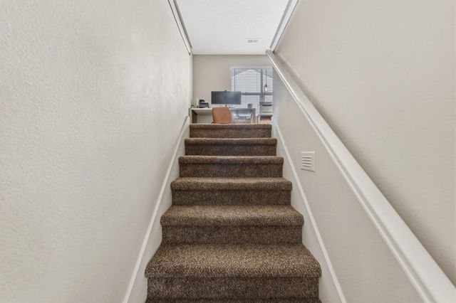 7100 Fairbanks Drive NE, Rio Rancho, NM 87144