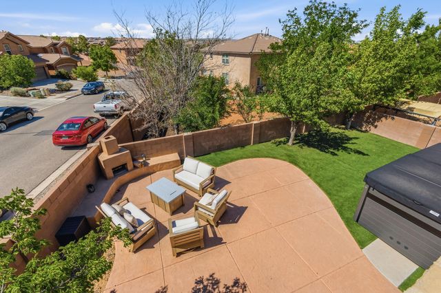 7100 Fairbanks Drive NE, Rio Rancho, NM 87144