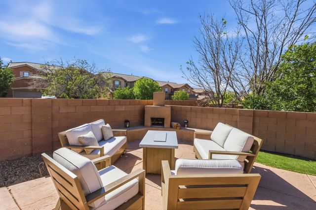 7100 Fairbanks Drive NE, Rio Rancho, NM 87144