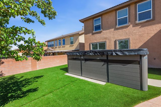 7100 Fairbanks Drive NE, Rio Rancho, NM 87144