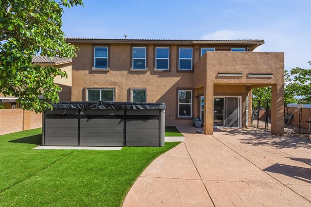 7100 Fairbanks Drive NE, Rio Rancho, NM 87144