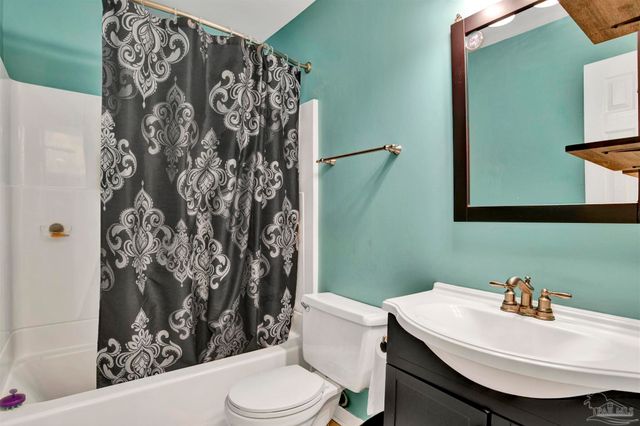 4344 Langley Ave B 206, Pensacola, FL 32504