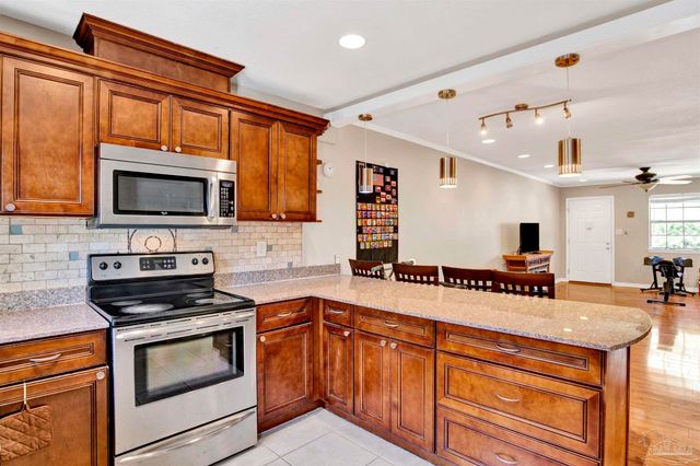 4344 Langley Ave B 206, Pensacola, FL 32504