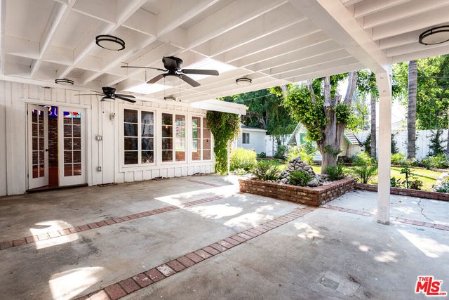 14842 Morrison Street, Sherman Oaks, CA 91403
