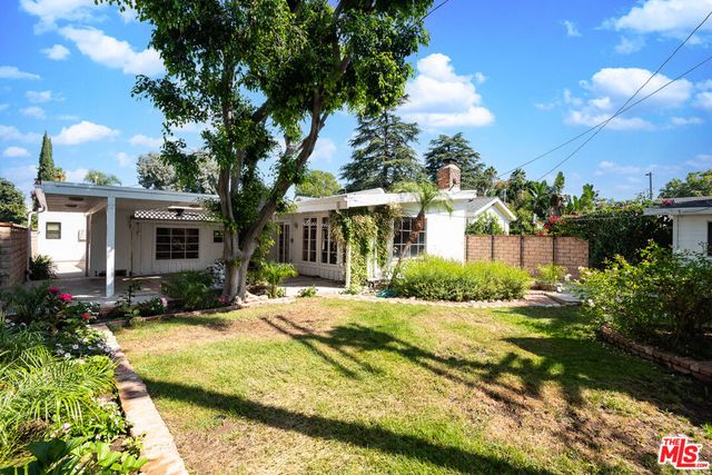 14842 Morrison Street, Sherman Oaks, CA 91403