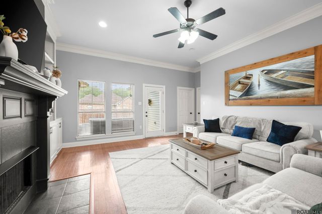 12396 Dutchtown Villa Dr, Geismar, LA 70734